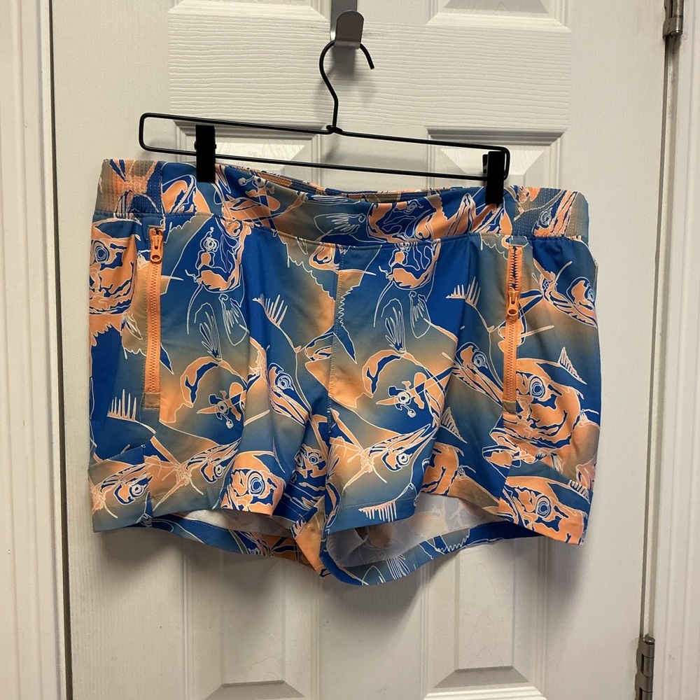 Columbia PFG SZ XL 3” Inseam All Over Fish Print Women’s Shorts Lake Life Boat